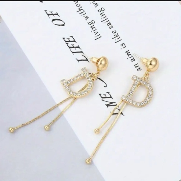 Luxurious Inspired Letter D 14K Gold Plated Long Drop Chain Earrings - Picture 2 of 9